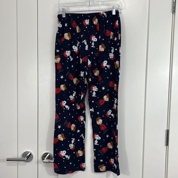 Pjs - Picture 3 of 10